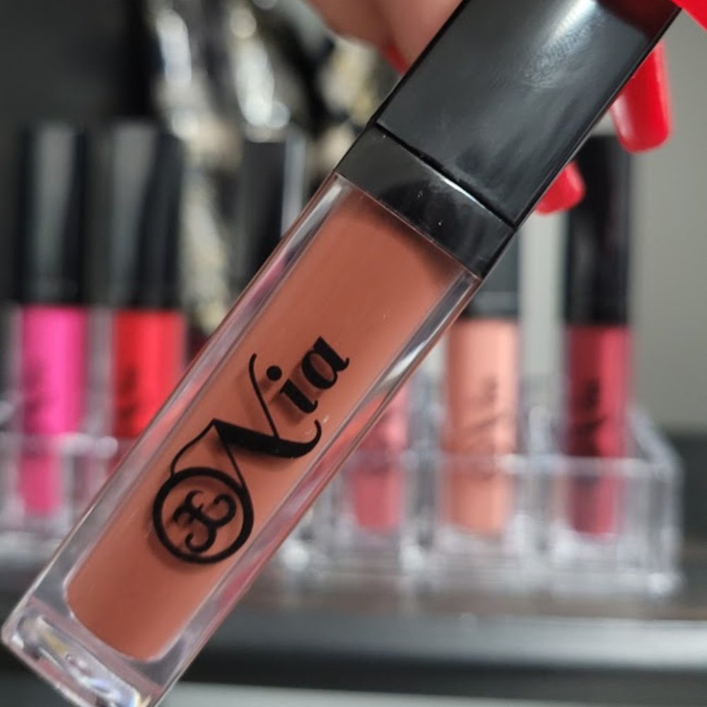 Fania Ffrench Liquid Velvet Lipstick - Rum Cake
